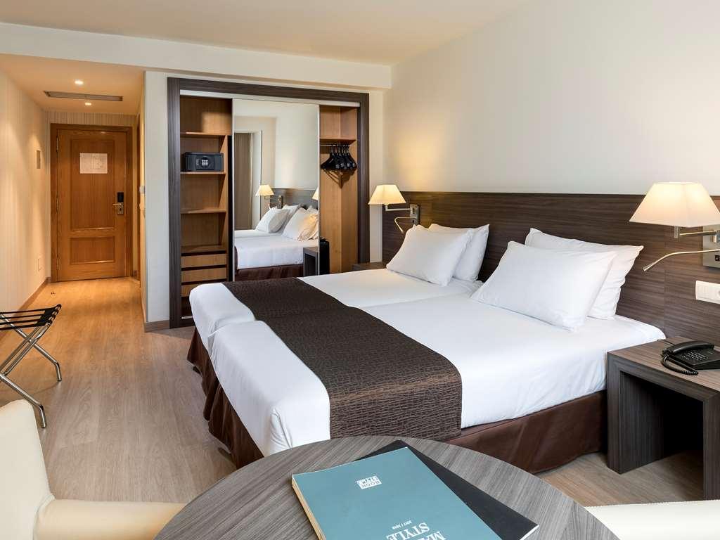 Rafaelhoteles Ventas (Adults Only) Madrid Chambre photo